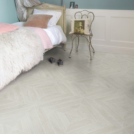 Ламинат Quick Step Castle Ultra (Rus) CAU 4158 Дуб светло-серый патина